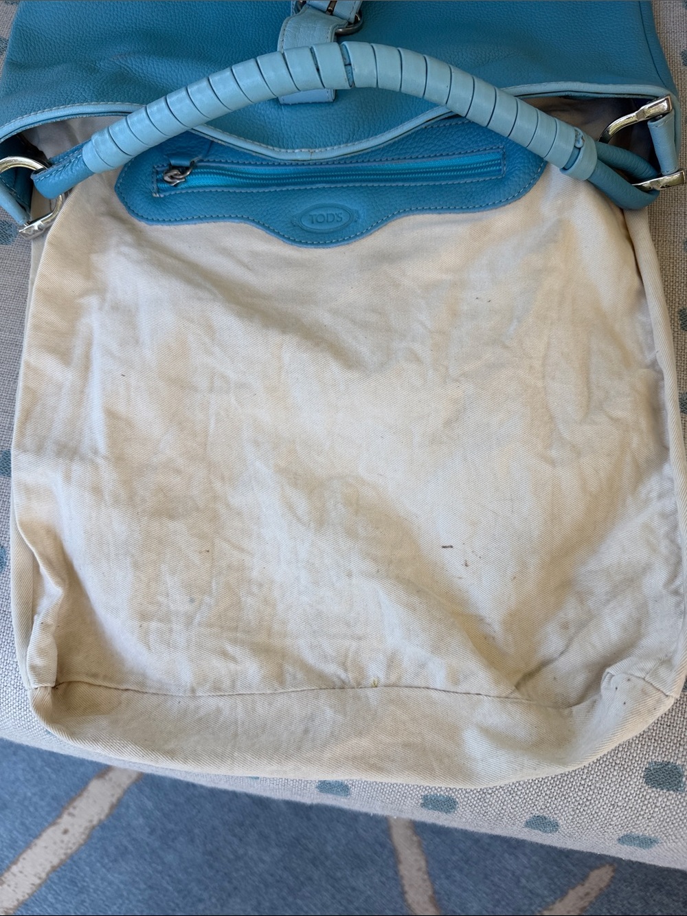 Tod’s Miky Y2K cerulean blue leather hobo bag w/dustbag, great vintage condition - Picture 11 of 16